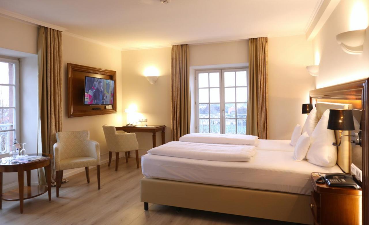 Hotel Schloss Edesheim Eksteriør bilde