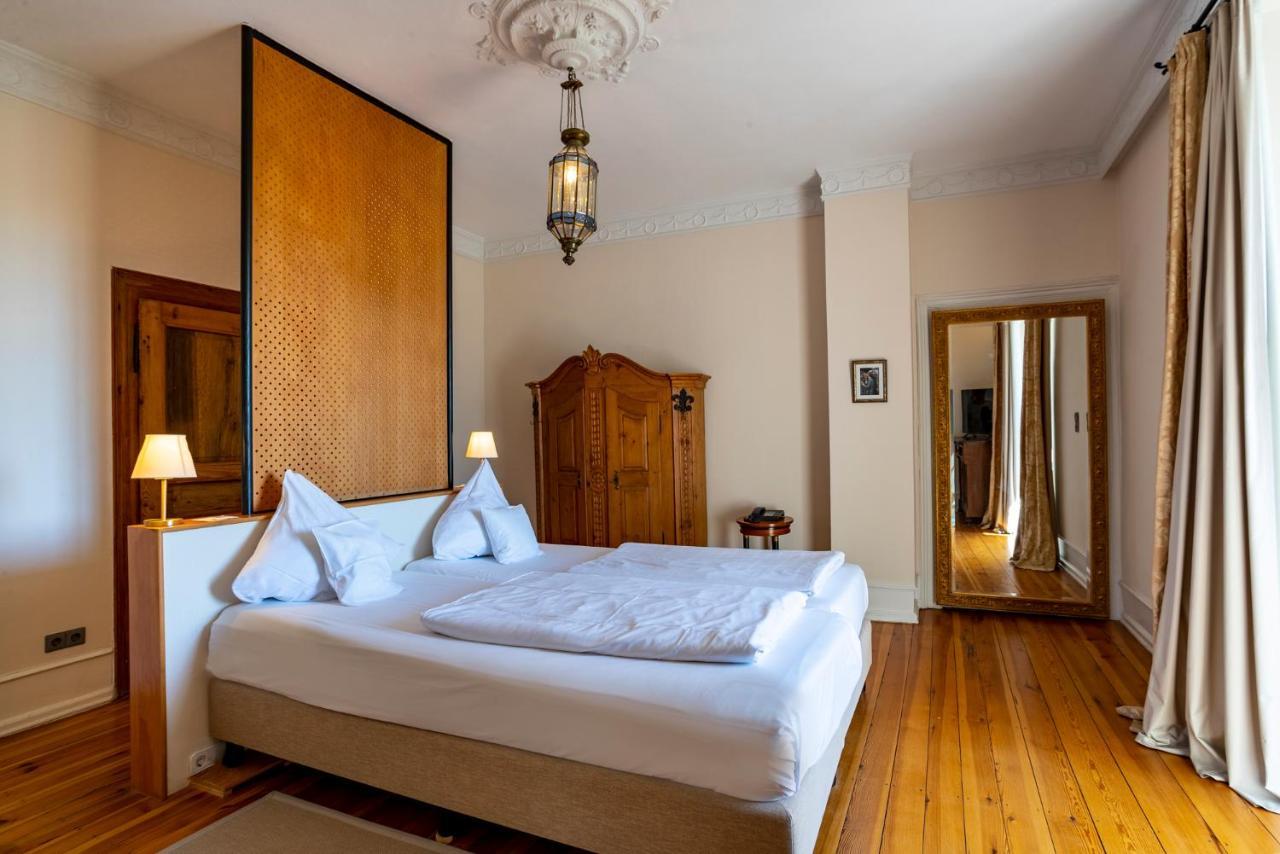 Hotel Schloss Edesheim Eksteriør bilde